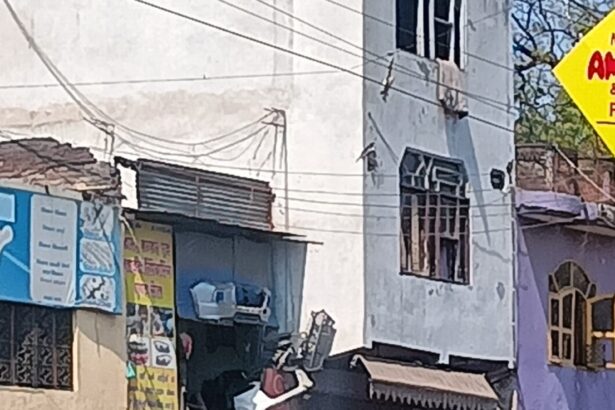 सोतीगंज के तीन कबाड़ी उठाए