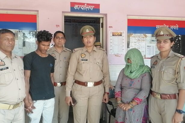 पत्नी ने दबाया मुंह प्रेमी ने गला
