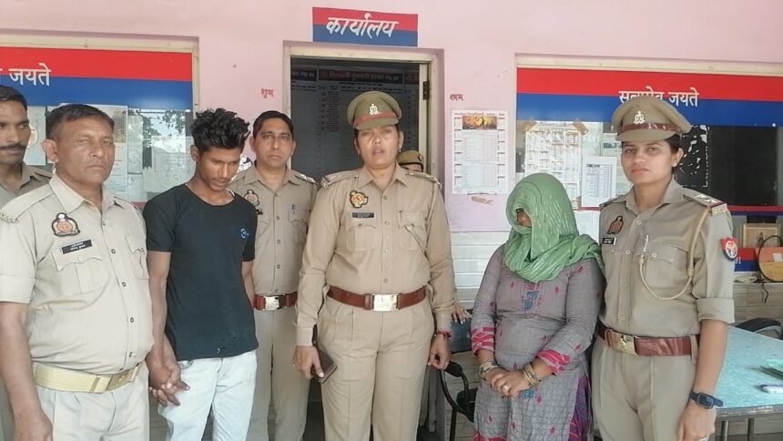 पत्नी ने दबाया मुंह प्रेमी ने गला