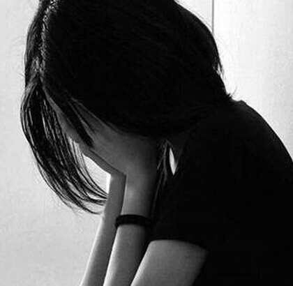 किशोरी की आबरू की कीमत 4.5 लाख