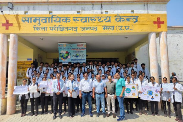 IIMT छात्रों ने निकाली रैली