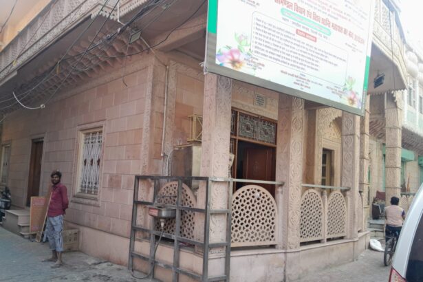 किसी भी वक्त सलाखों के पीछे