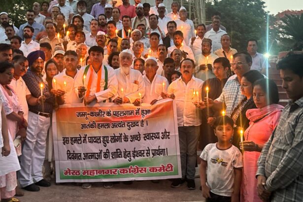 कांग्रेस शोकाकुल परिवारों के साथ