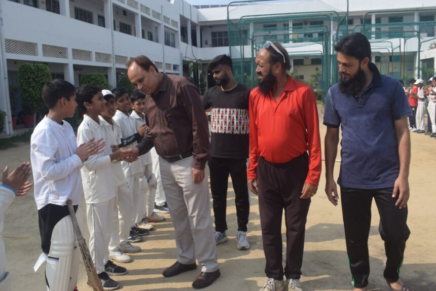 ऋषभ क्रिकेट एकेडमी में समर कोचिंग