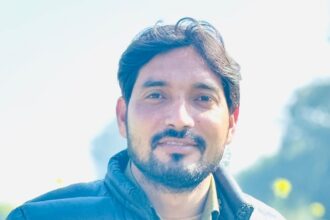 कसूर तो बताओ आखिर है क्या