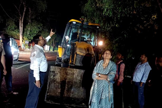 आंधी तूफान में भी सड़कों पर उतरीं ईशा दुहन