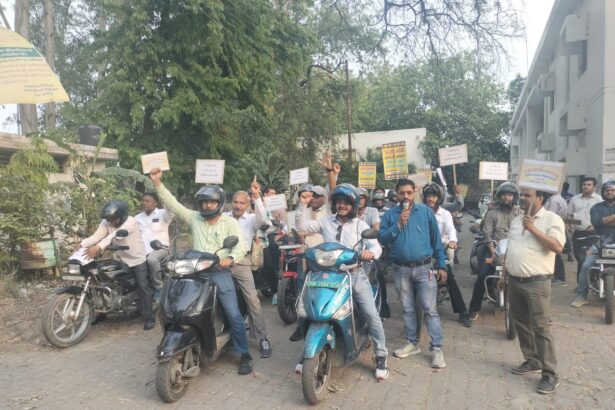 मेरठ: बिजली कर्मियों ने दिखाई पावर