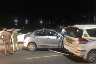 दिल्ली देहरादून हाइवे पर तीन गाड़ियां भिड़ी