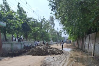 प्रभारी मंत्री का असर अफसर जागे रात भर