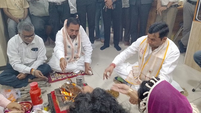 MUSLIM: विधायक की आहूति पर हंगामा है क्यों बरपा