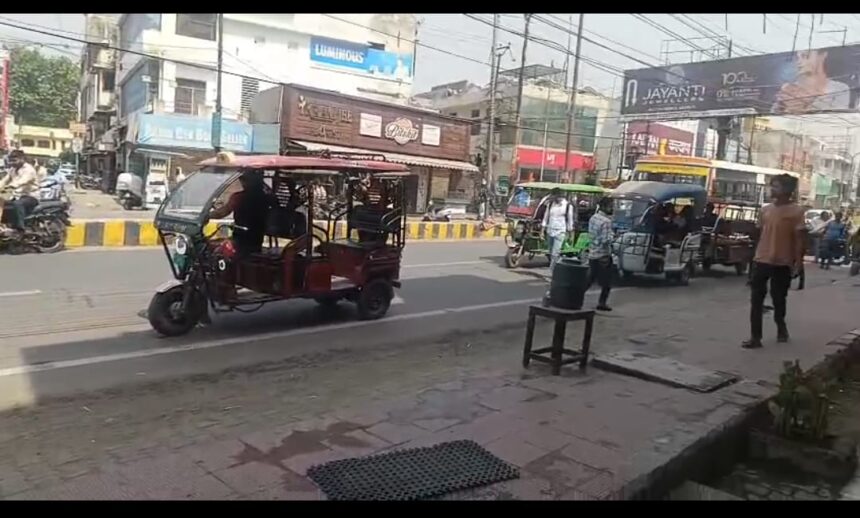 ट्रैफिक पुलिस के हलफनामे की खुली पोल