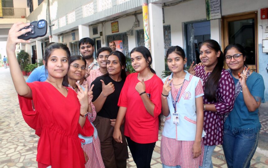 CBSE परिणाम ऋषभ की लंबी छलांग