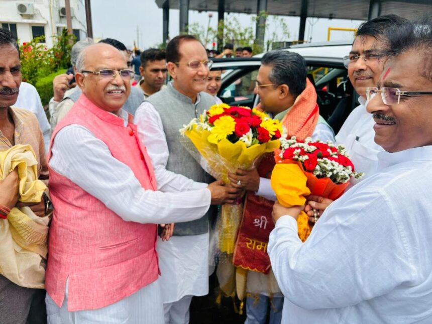 मेरठ: भाजपा महामंत्री सुनील बंसल का स्वागत