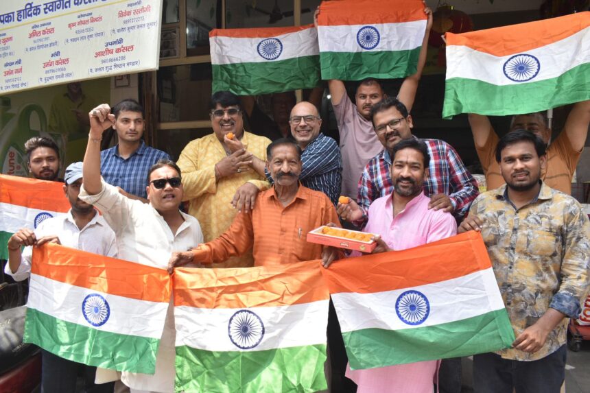 सिंदूर: पाकिस्तान से बदले पर देश भर में जश्न