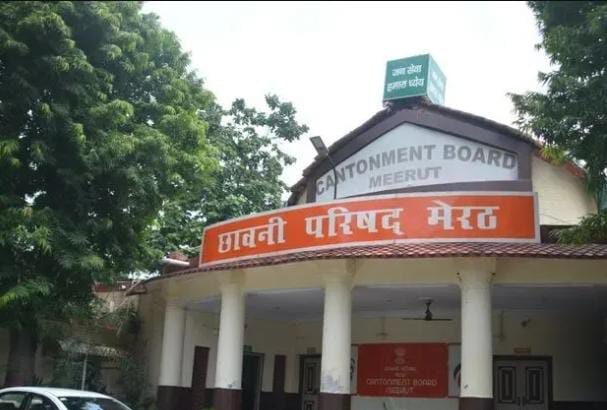 मंदिर मार्ग की सड़क बनी