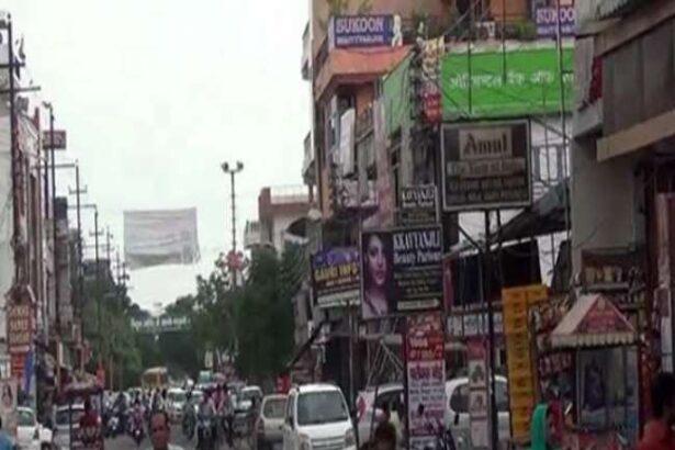 बेच डाली सैन्ट्रल मार्केट की सड़क