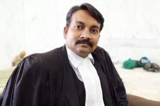 खुद के जांच में फंसने के बने हैं आसार