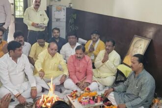 सीएम योगी के जन्म दिन पर हवन