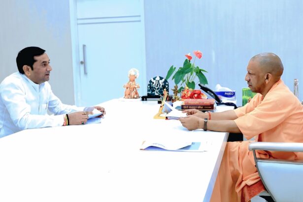 सैंट्रल मार्केट पर डा. तोमर सीएम से मिले