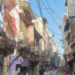 शहर सराफा में सिर पर झूल रही मौत