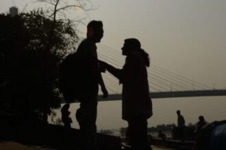 रिश्ते की बहन को ही ले गया भगाकर