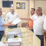 जीएसटी कमिश्नर को ज्ञापन