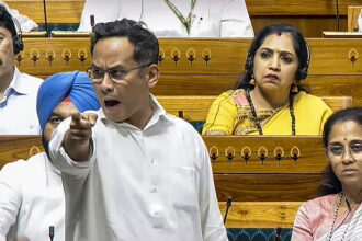 गोगोई से भाजपा पानी-पानी