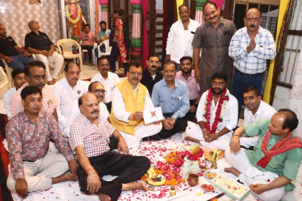 डा. वाजपेयी ने किया उद्घाटन