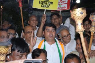 शहर कांग्रेस मशाल जुलूस