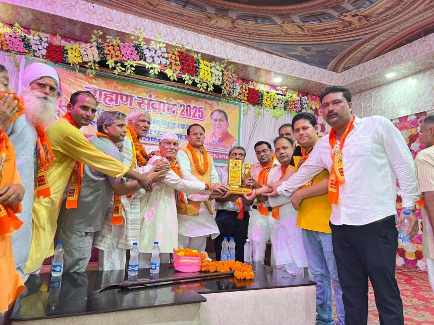 देश के ब्राह्मण भाजपा के साथ