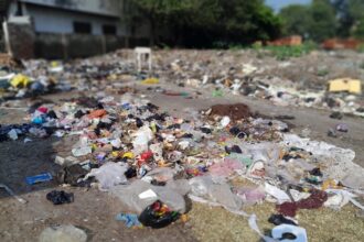 करोड़ों की संपत्ति से बे-खबर अफसर