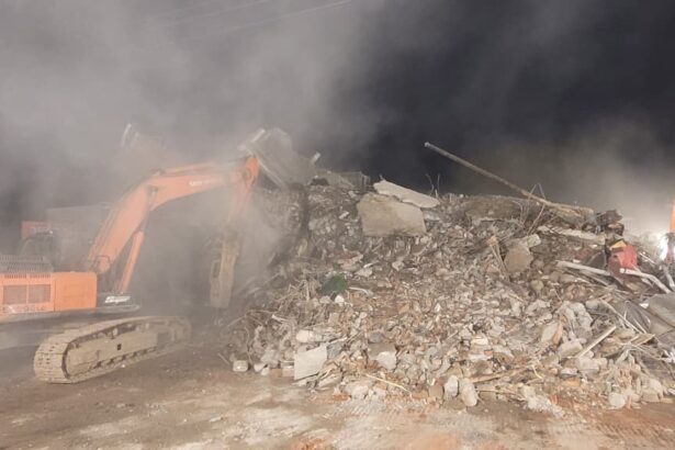 अवशेष शेष! कब लोगे खबर मोरी साहब…