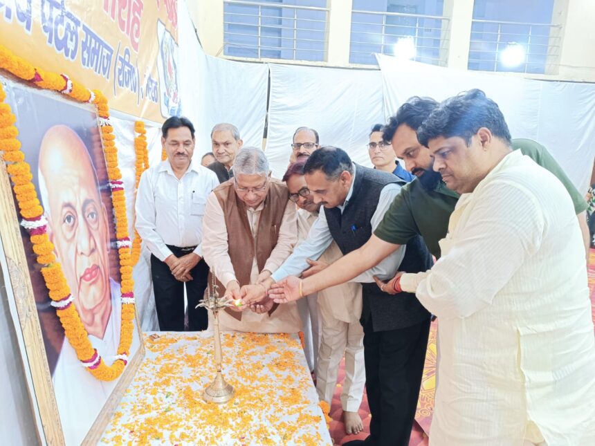 सरदार पटेल को किया नमन