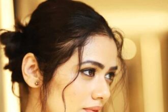 थेरेपी-थेरेपी में मस्ती से दिए बोल्ड सीन