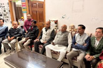 कैंट विधायक ने सुनी पीएम के मन की बात