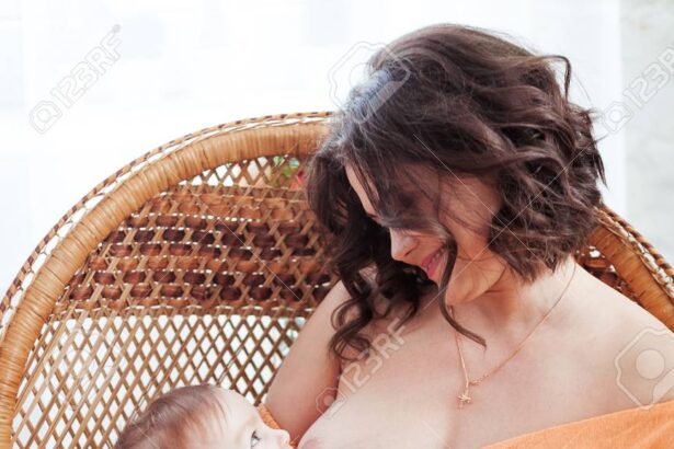 नवजात को सलाखों में डाला कोई गुनाह नहीं