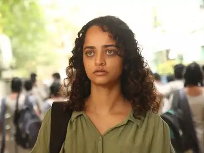 बच्चे दूर रहे बेड गर्ल से