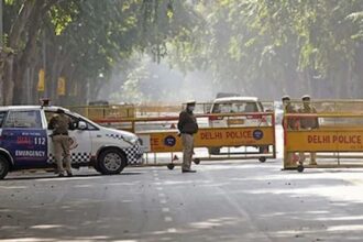 दिल्ली में एक और धमाका मगर बम नहीं