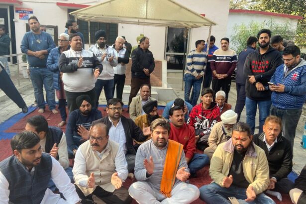 सचिन सिरोही ने घेरा सदर थाना