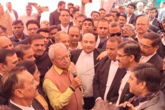 डा. वाजपेयी व सांगवान बोले साथ हैं