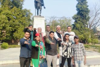 देश संविधान से चलेगा आस्था से नहीं