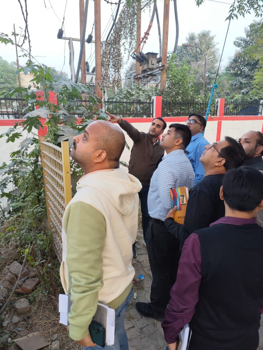 अचानक CCSU रोड बिजलीघर पहुंचे एमडी