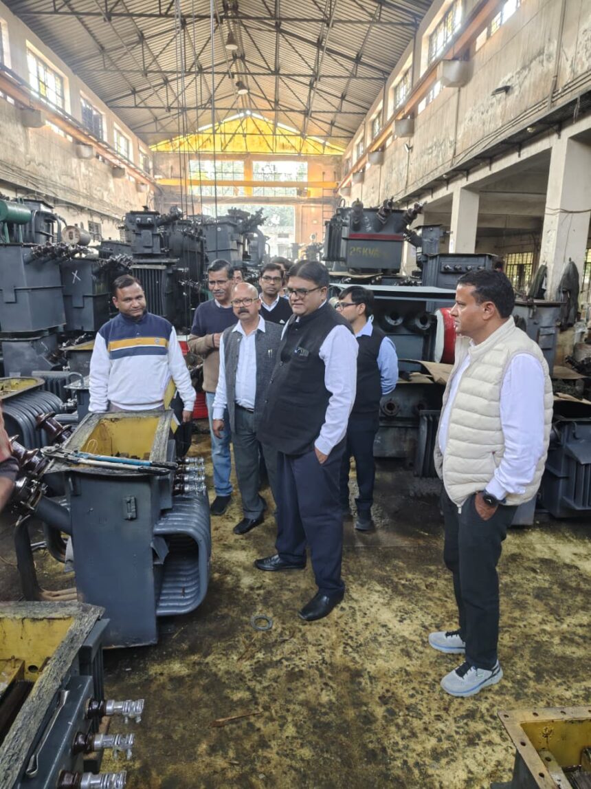 बिजनौर पहुंचे MD PVVNL