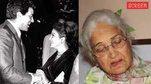 बड़े सिताराें ने बनाई अंतिम संस्कार से दूरी