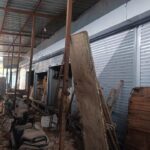 सदर सब्जी मंड़ी में हटानी थीं बनवा दीं दुकानें