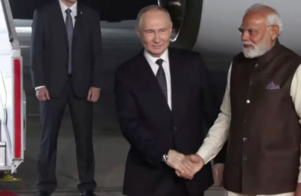 मोदी-पुतिन की 'हग डिप्लोमेसी' गायब