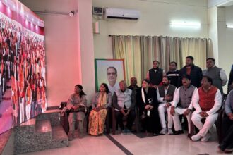 पंकज चौधरी की ताजपोशी लाइव देखी