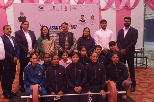 अस्मिता वेटलिफ्टिंग लीग का आयोजन