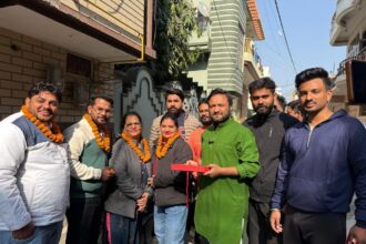 अंकित चौधरी ने किया BLO का सम्मान