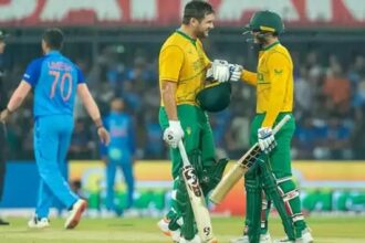 विराट शतक भी नहीं टाल सका हार